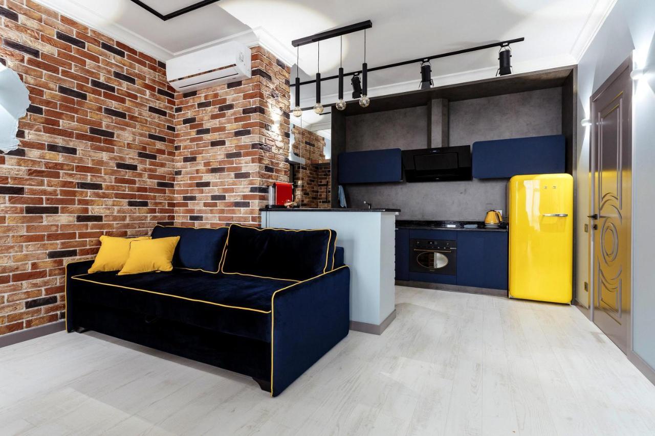 Vip Apartments With Sea View In Odessa Экстерьер фото